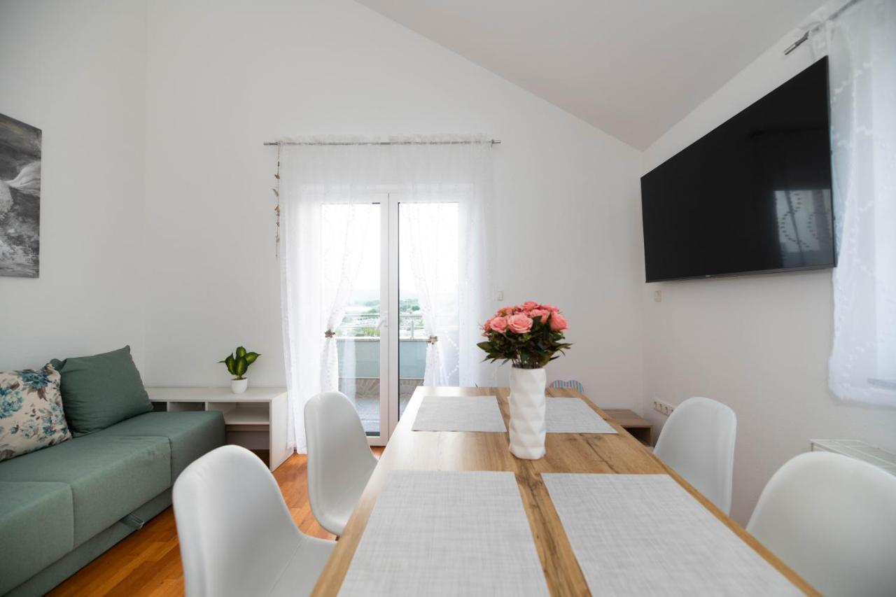Sunny Beach Apartments 希贝尼克 外观 照片