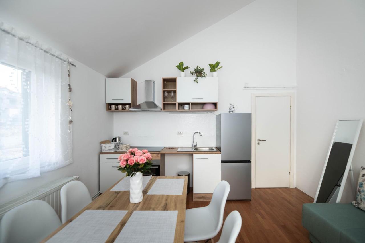 Sunny Beach Apartments 希贝尼克 外观 照片